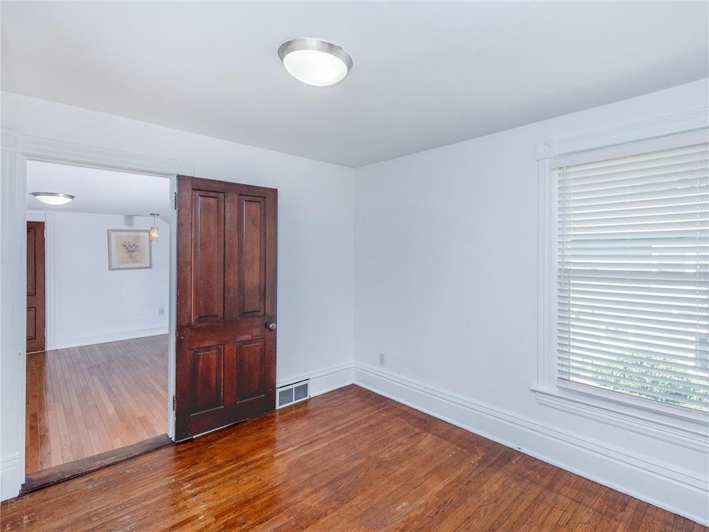 306 Harrison Avenue Saint Paul MN 55102 7044080 image22