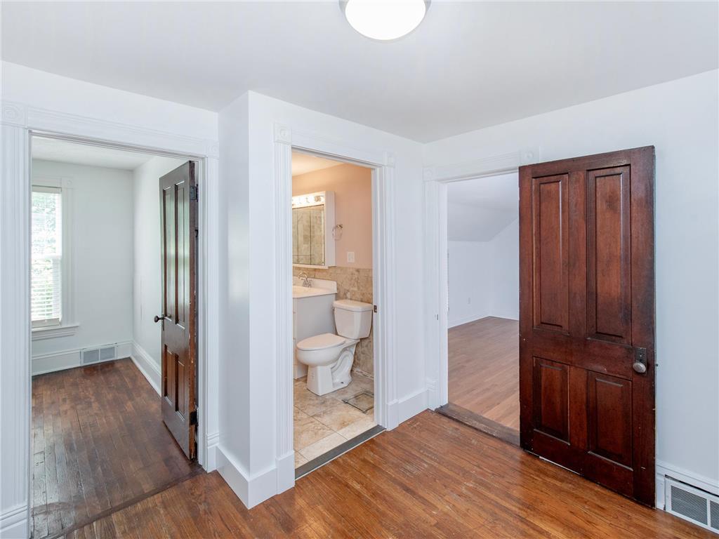 306 Harrison Avenue Saint Paul MN 55102 7044080 image23