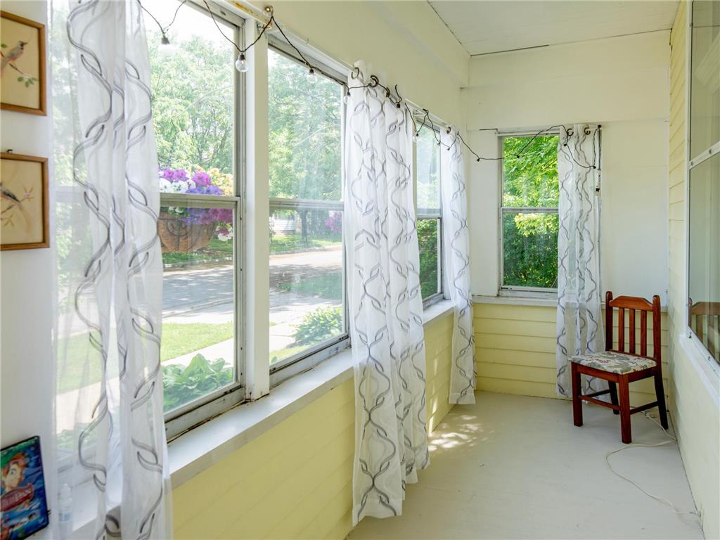 306 Harrison Avenue Saint Paul MN 55102 7044080 image27