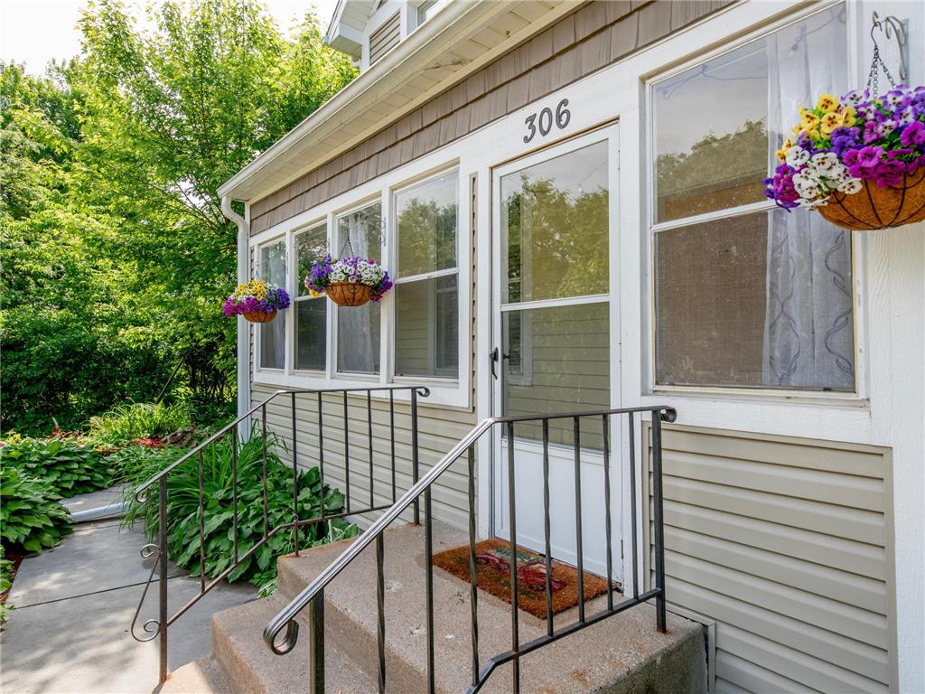 306 Harrison Avenue Saint Paul MN 55102 7044080 image42