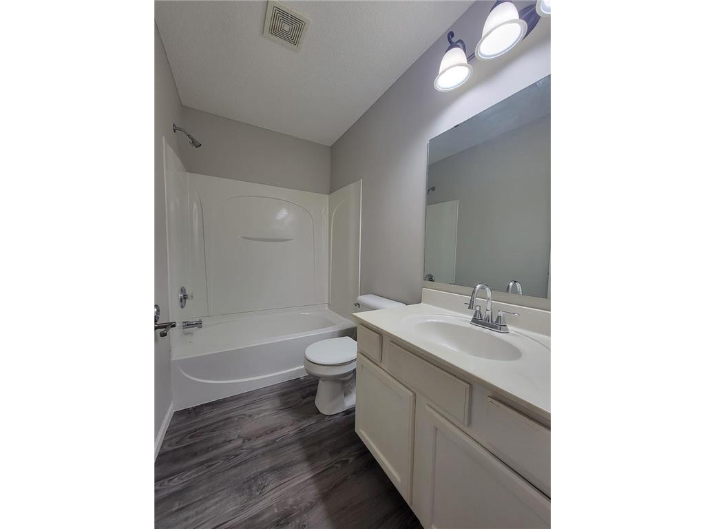 306 Heritage Trail Circle Pines MN 55014 7005326 image19