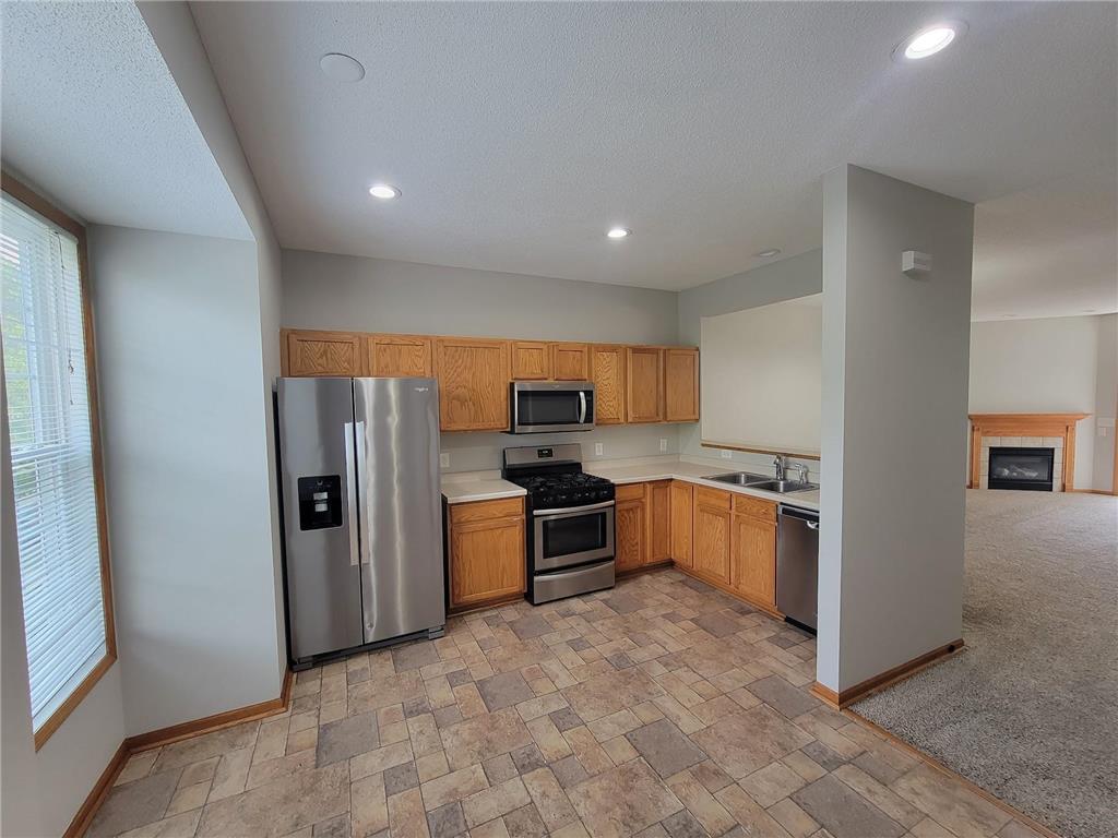 306 Heritage Trail Circle Pines MN 55014 7005326 image2