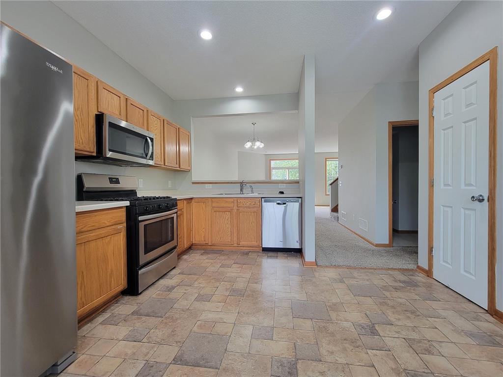 306 Heritage Trail Circle Pines MN 55014 7005326 image4