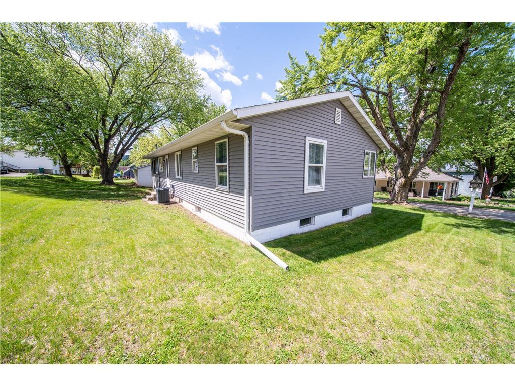 306 Hiawatha Drive E Wabasha MN 55981 6721352 image22