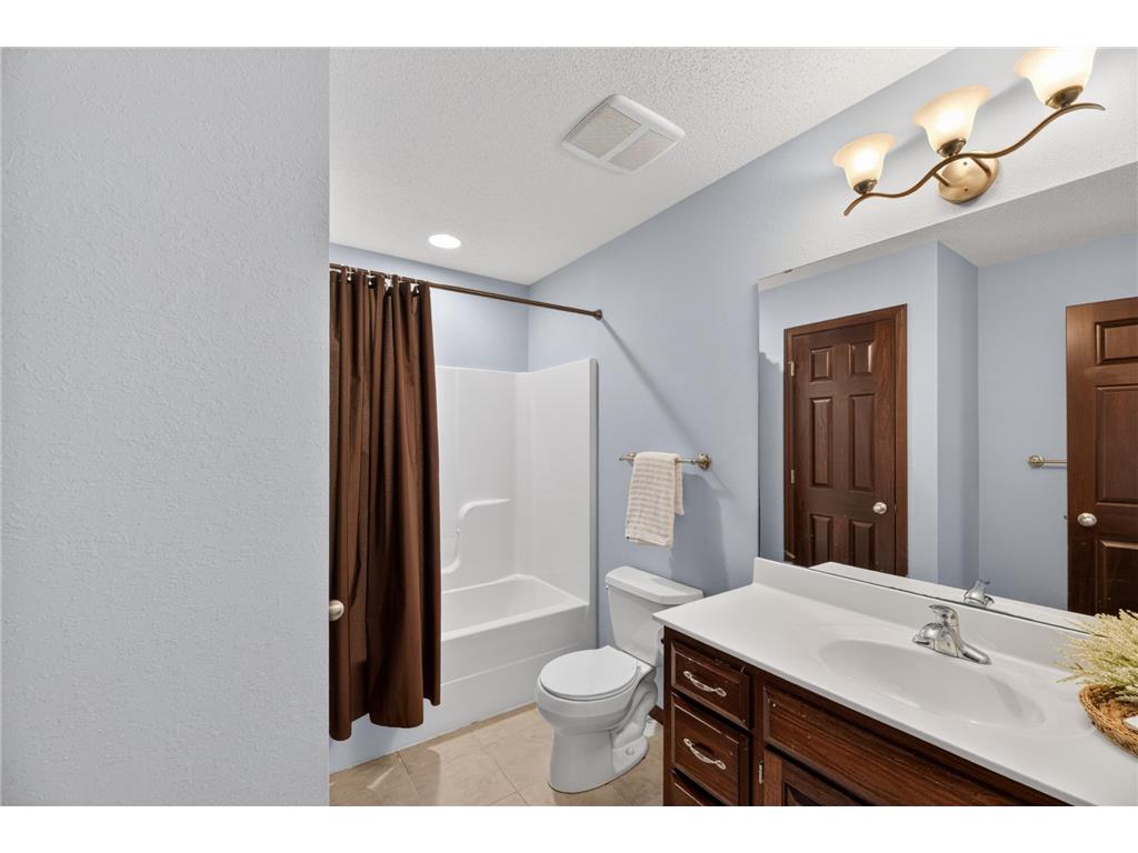 306 Kennedy Avenue NW New Prague MN 56071 7075345 image8