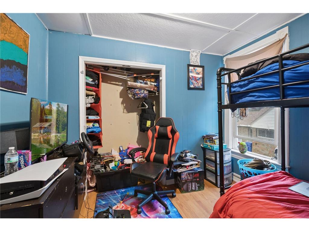 306 King Street W Saint Paul MN 55107 7036446 image12