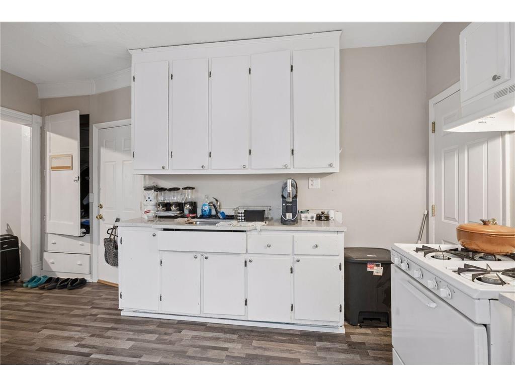 306 King Street W Saint Paul MN 55107 7036446 image21