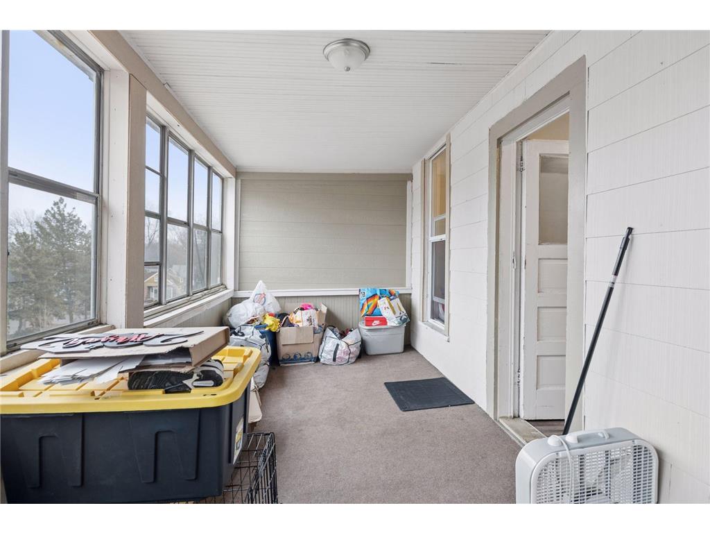 306 King Street W Saint Paul MN 55107 7036446 image27