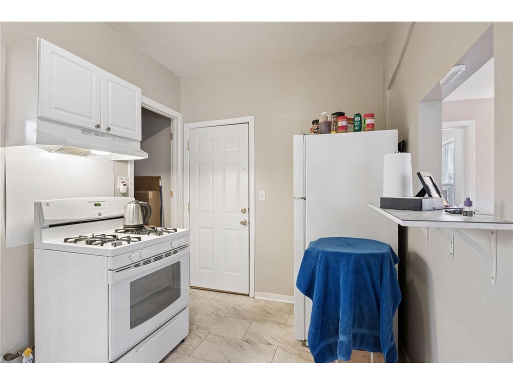 306 King Street W Saint Paul MN 55107 7036446 image34