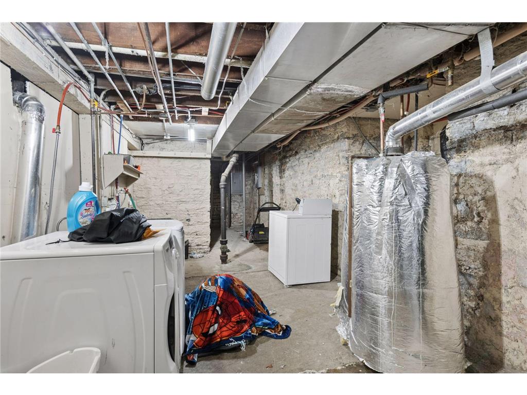 306 King Street W Saint Paul MN 55107 7036446 image44