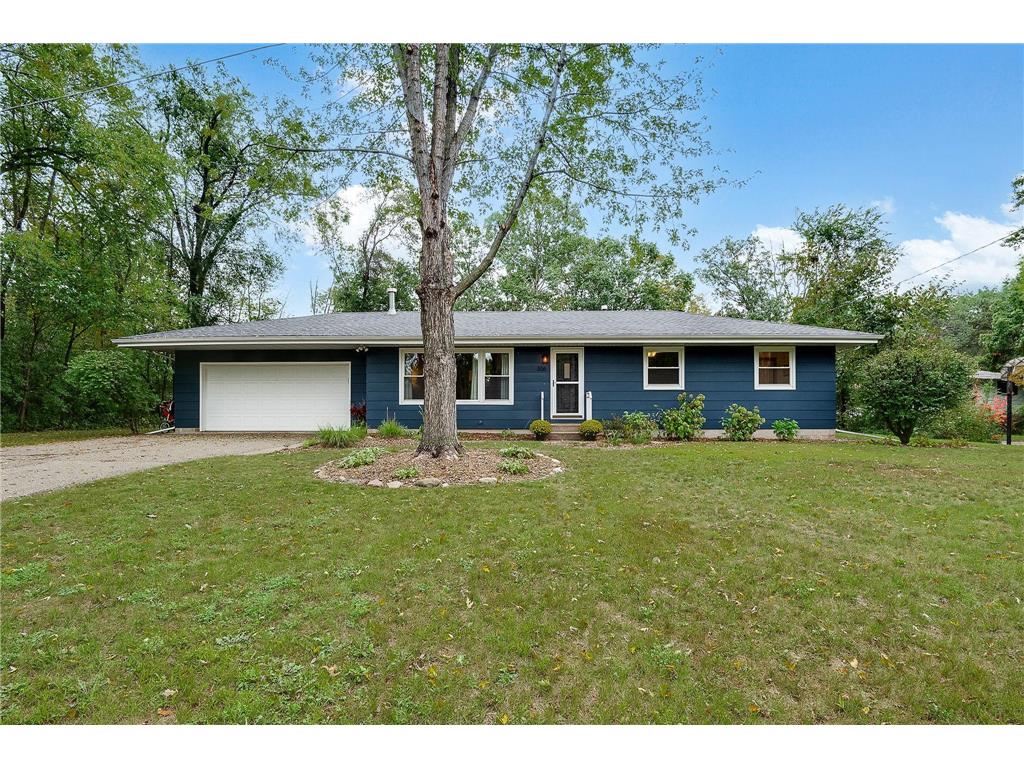 306 Lakeview Drive North Hudson WI 54016 6440664 image1