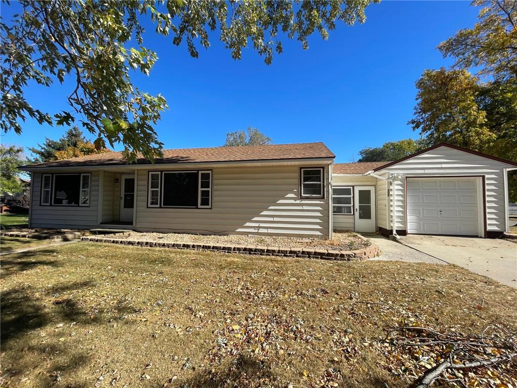 306 Main Avenue Carlos MN 56319 6618019 image1