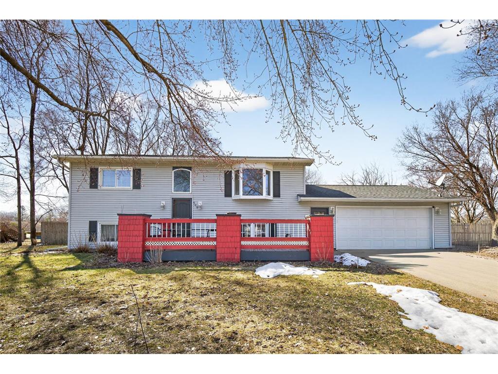 306 Parkview Curve Zumbrota MN 55992 7043601 image1