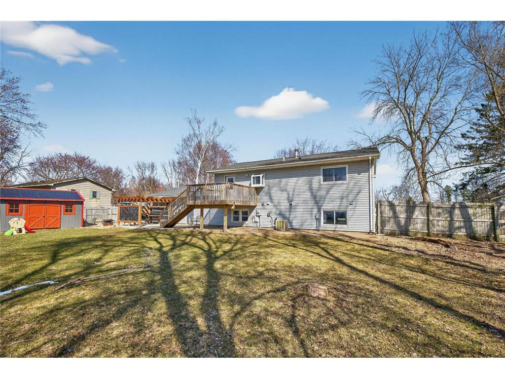 306 Parkview Curve Zumbrota MN 55992 7043601 image18