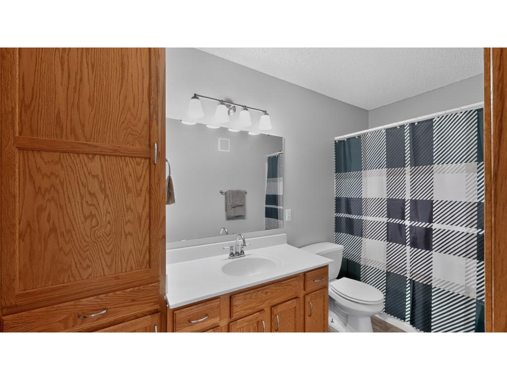 306 Pine Street Cannon Falls MN 55009 7103843 image23