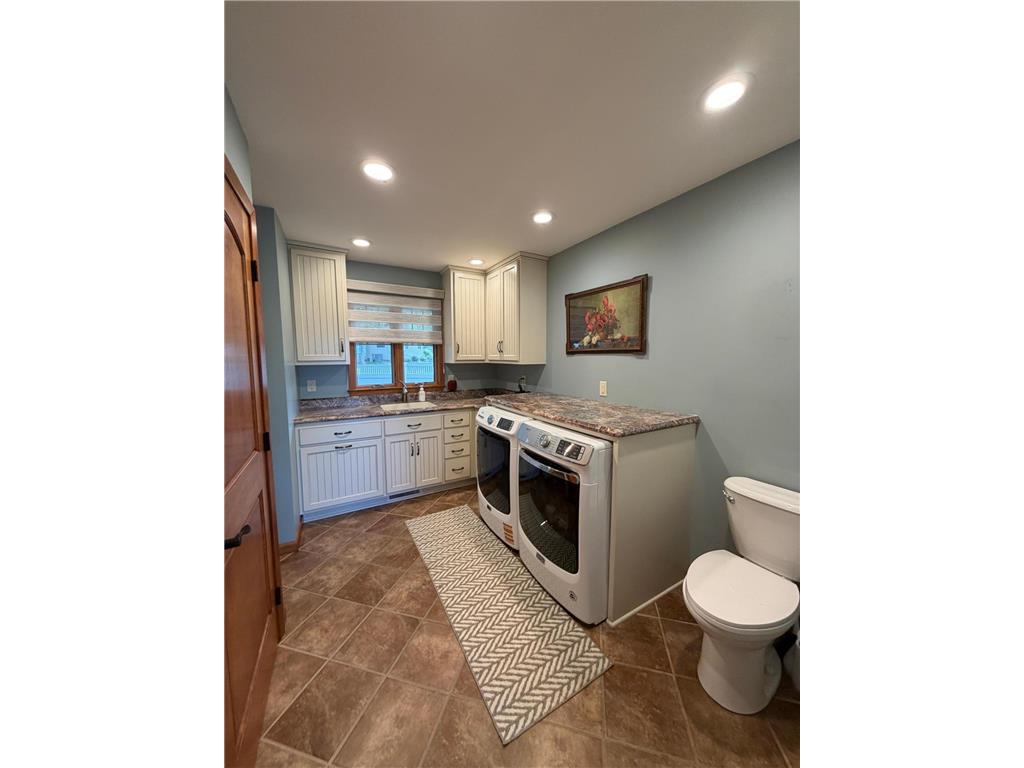 306 S Fairview Drive Luverne MN 56156 7081898 image9