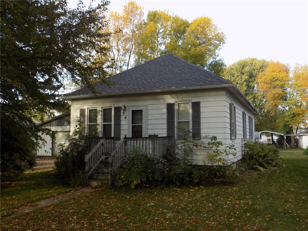 306 S Griffin Street Lakefield MN 56150 6443302 image1