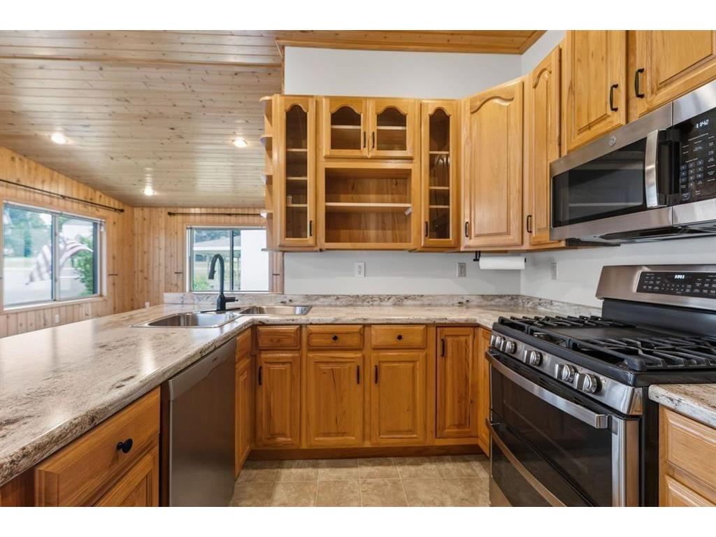 306 W Hazel Street Spooner WI 54801 7091561 image9