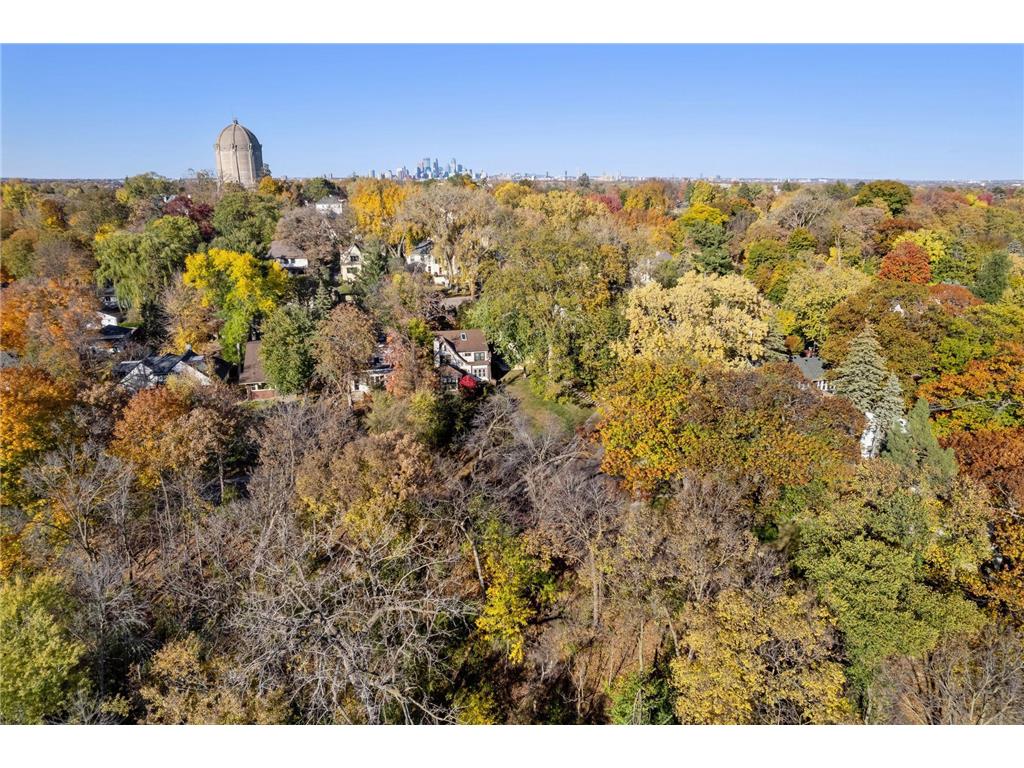 306 W Minnehaha Parkway Minneapolis MN 55419 - Minnehaha Creek 7064640 image85