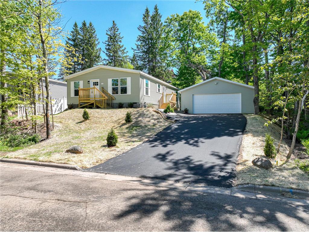 306 W Palm Street Duluth MN 55811 7089293 image1