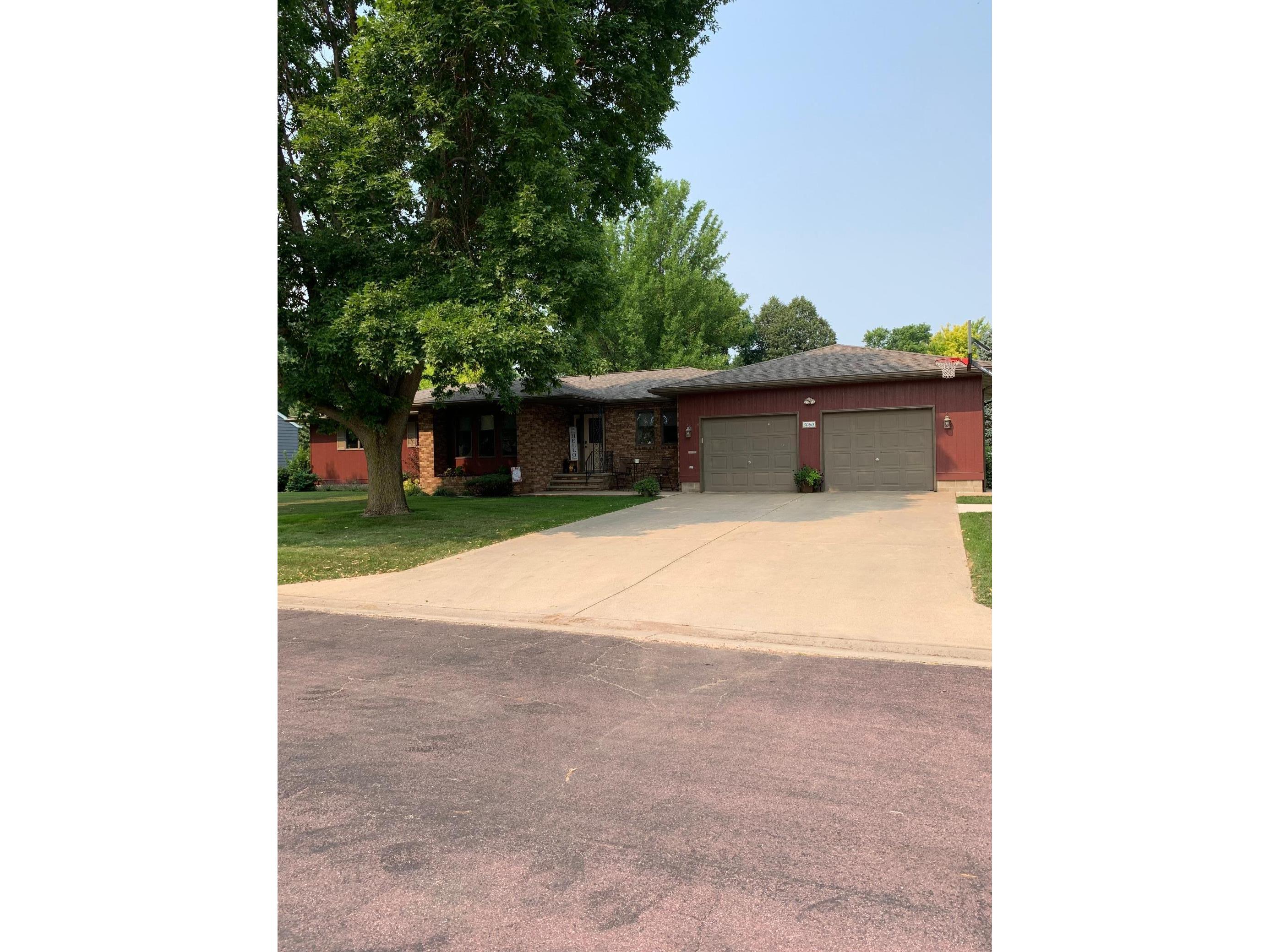 3060 Tamarack Avenue, Slayton, MN, 56172 MLS 6025518 Edina Realty