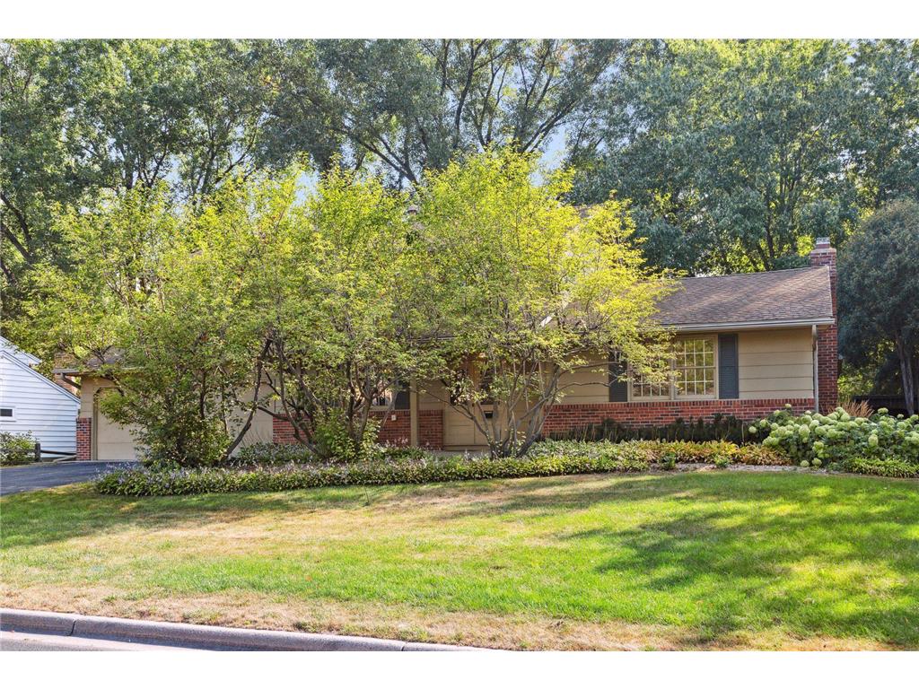 3060 Woodlark Lane Eagan MN 55121 6427045 image1