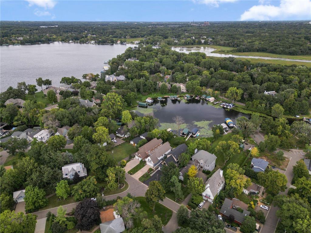 3061 Lake Shore Boulevard Minnetonka MN 55391 - Lake Minnetonka 6573116 image2