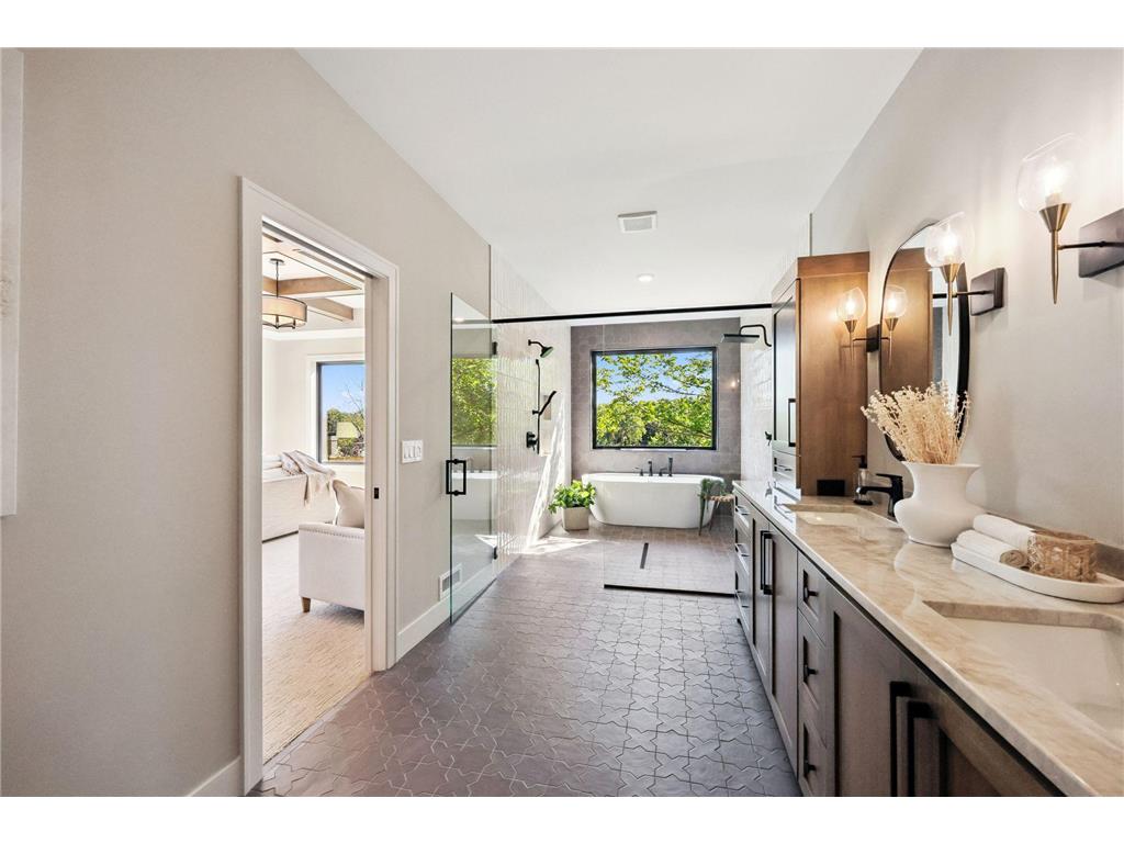 3061 Lake Shore Boulevard Minnetonka MN 55391 - Lake Minnetonka 6573116 image26