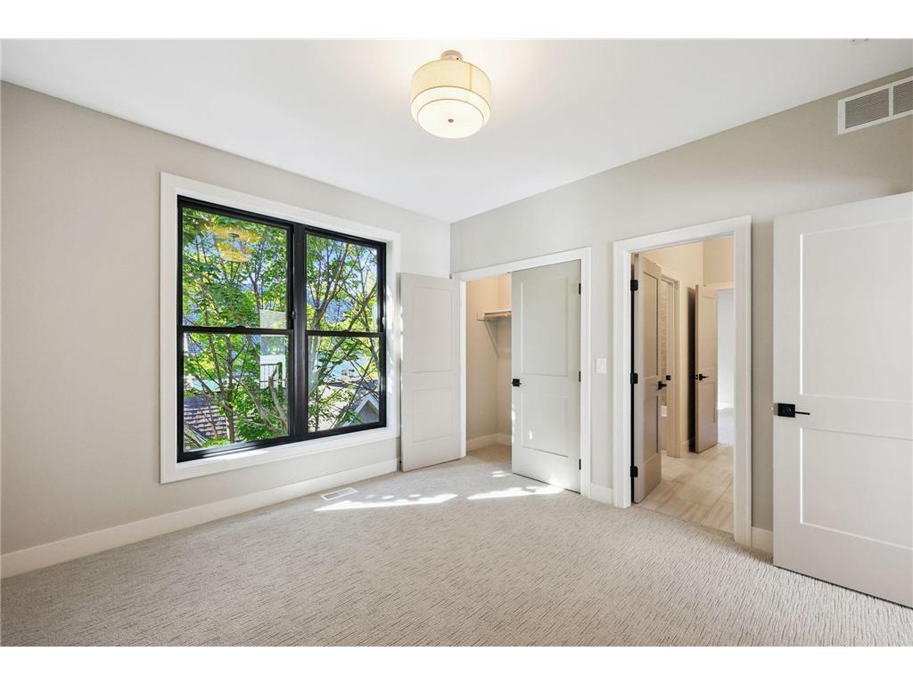 3061 Lake Shore Boulevard Minnetonka MN 55391 - Lake Minnetonka 6573116 image42