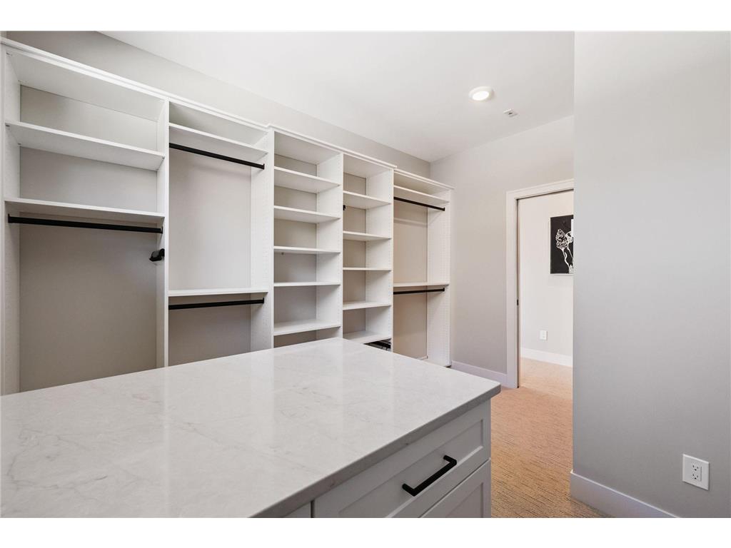 3061 Lake Shore Boulevard Minnetonka MN 55391 - Lake Minnetonka 6573116 image44