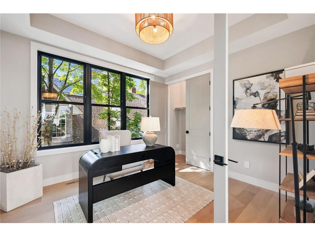 3061 Lake Shore Boulevard Minnetonka MN 55391 - Lake Minnetonka 6573116 image50