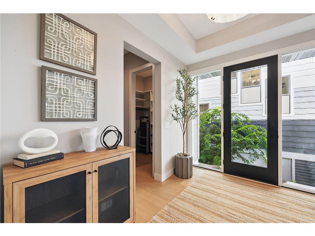 3061 Lake Shore Boulevard Minnetonka MN 55391 - Lake Minnetonka 6573116 image52