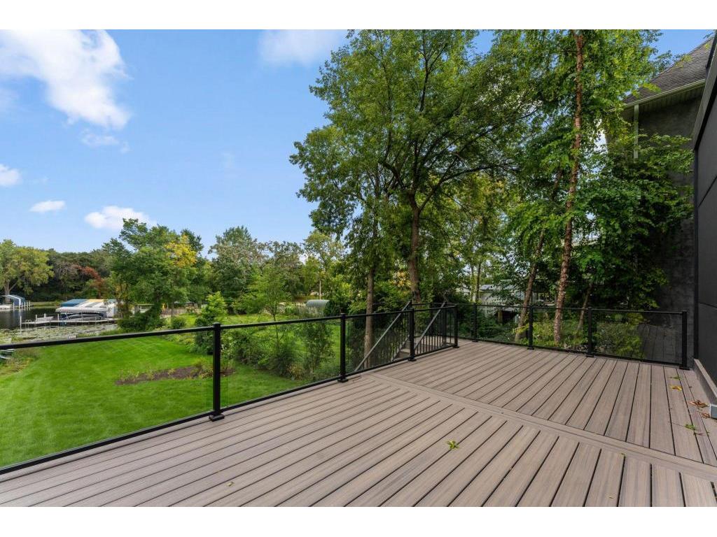 3061 Lake Shore Boulevard Minnetonka MN 55391 - Lake Minnetonka 7097286 image71