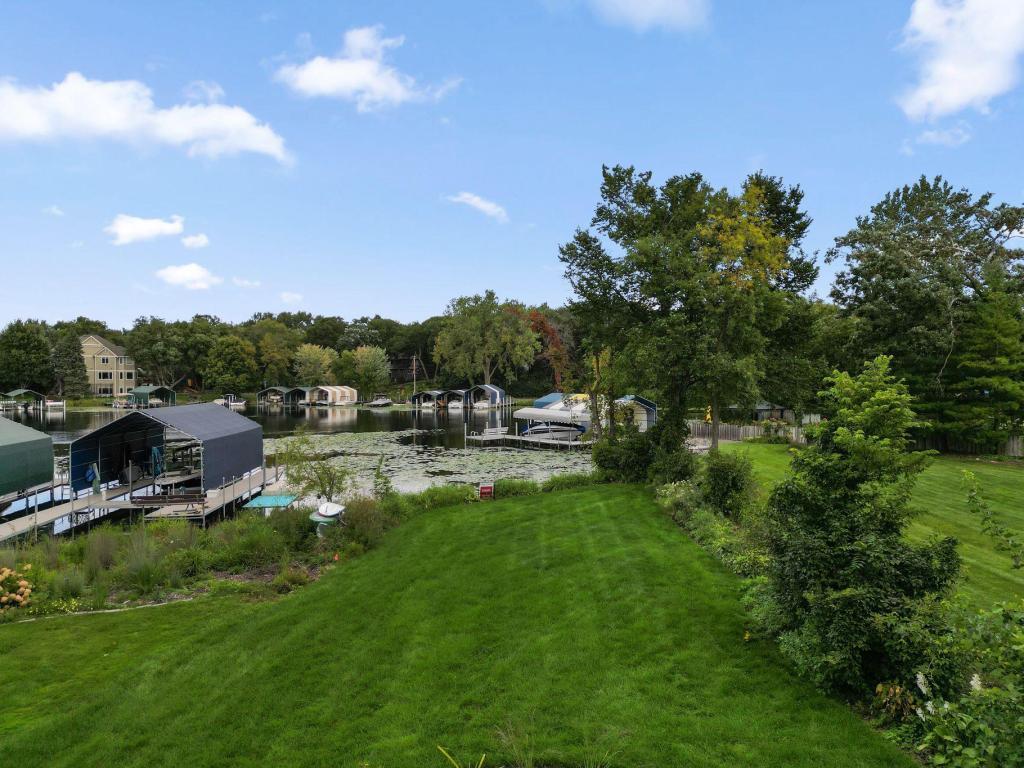 3061 Lake Shore Boulevard Minnetonka MN 55391 - Lake Minnetonka 7097286 image74