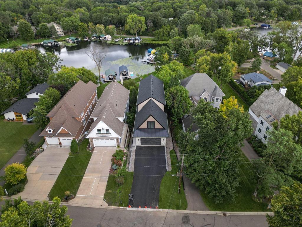 3061 Lake Shore Boulevard Minnetonka MN 55391 - Lake Minnetonka 7097286 image76
