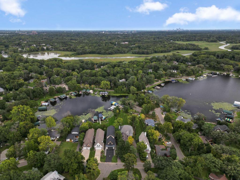 3061 Lake Shore Boulevard Minnetonka MN 55391 - Lake Minnetonka 7097286 image77