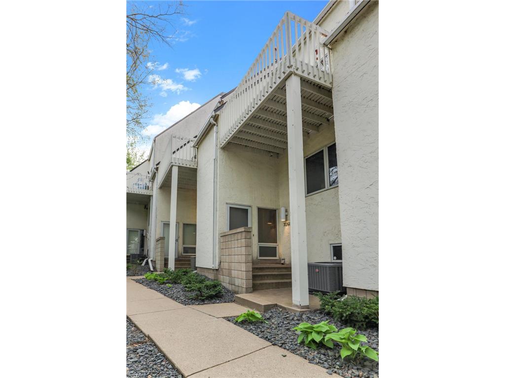 3062 Lake Shore Drive Minneapolis MN 55416 7060000 image15