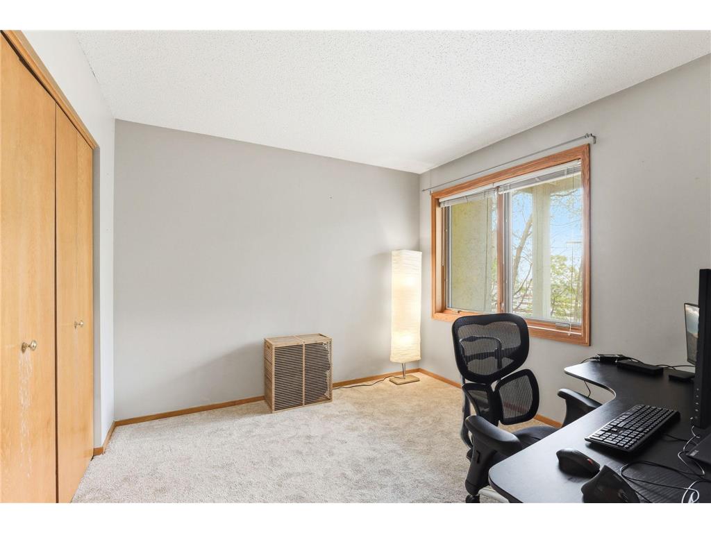 3062 Lake Shore Drive Minneapolis MN 55416 7060000 image20