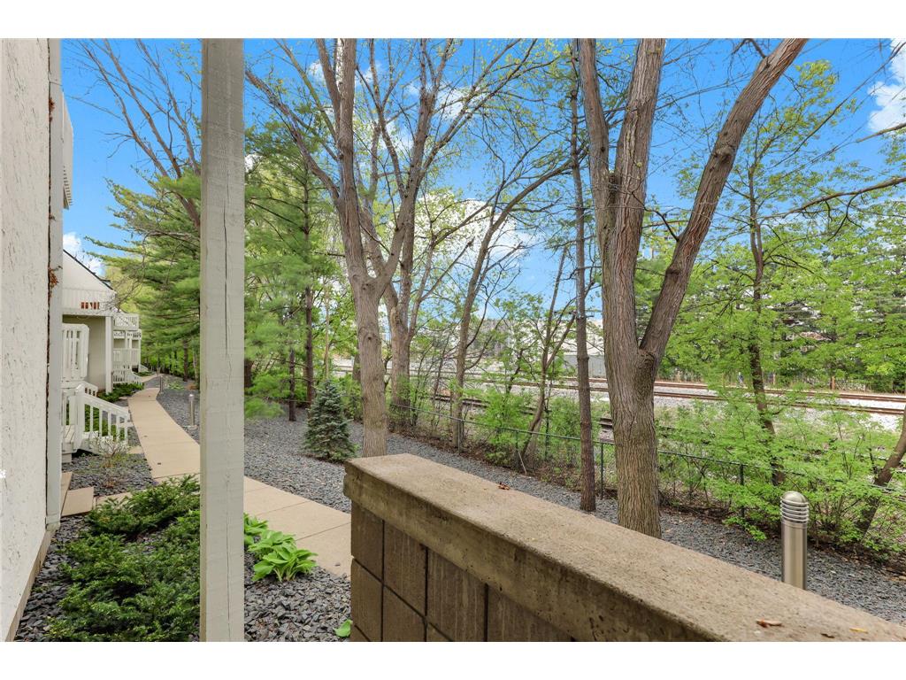 3062 Lake Shore Drive Minneapolis MN 55416 7060000 image36