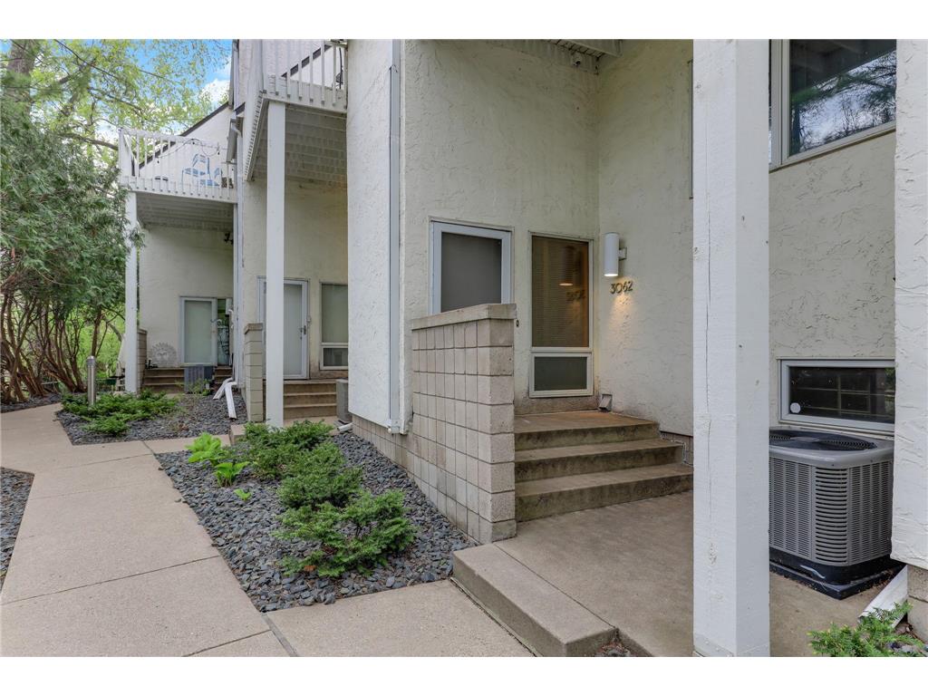 3062 Lake Shore Drive Minneapolis MN 55416 7060000 image38