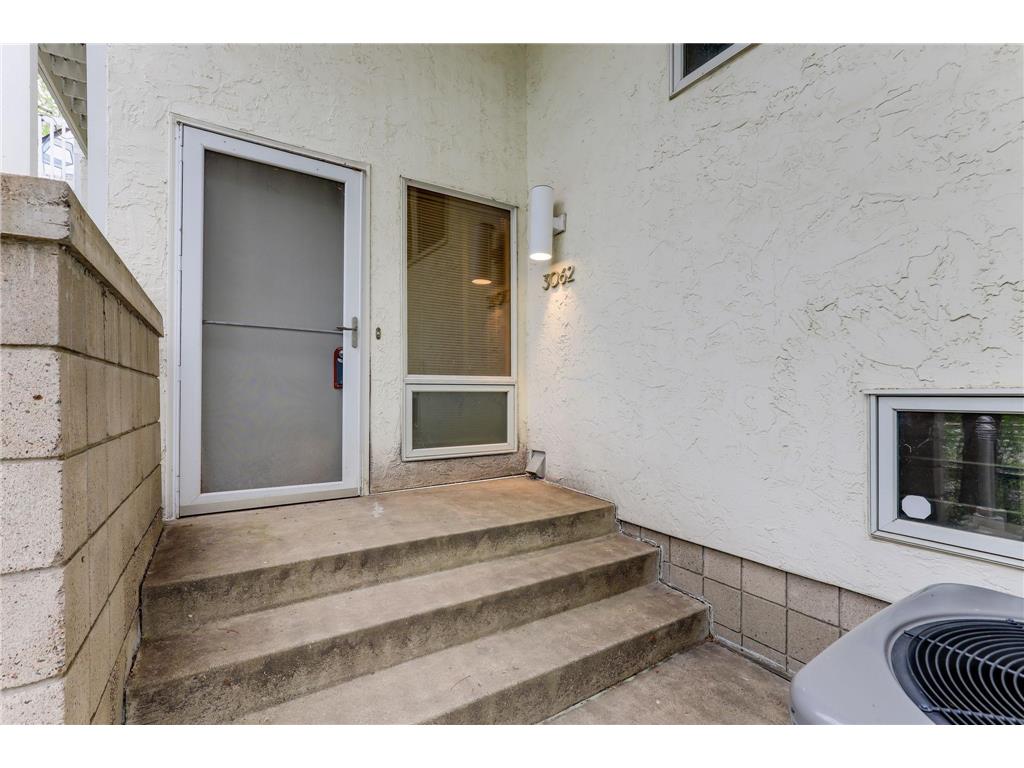 3062 Lake Shore Drive Minneapolis MN 55416 7060000 image39