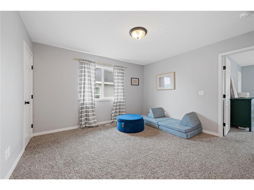 3062 Walden Drive Chaska MN 55318 7087155 image18