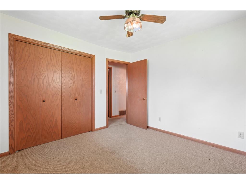 30625 Broadway Street Lindstrom MN 55045 7075335 image8