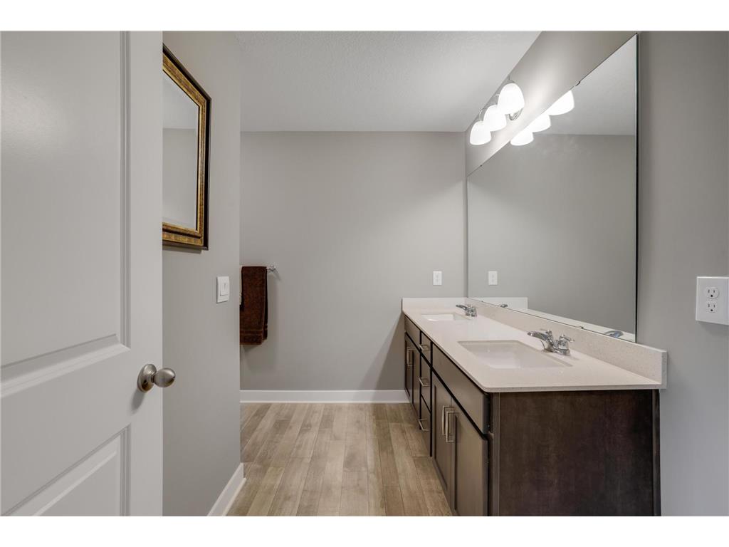 3064 Sunflower Way NW Prior Lake MN 55352 7062111 image10