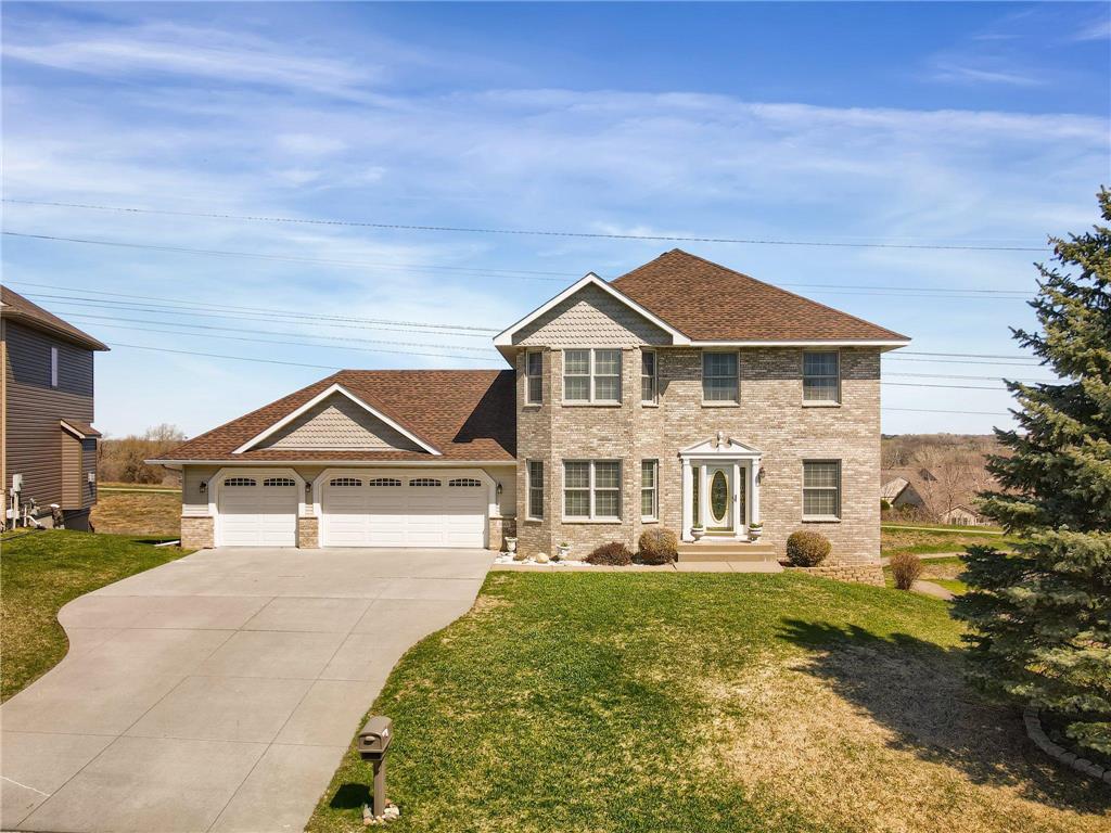 3065 Carey Heights Drive Maplewood MN 55109 6360103 image1