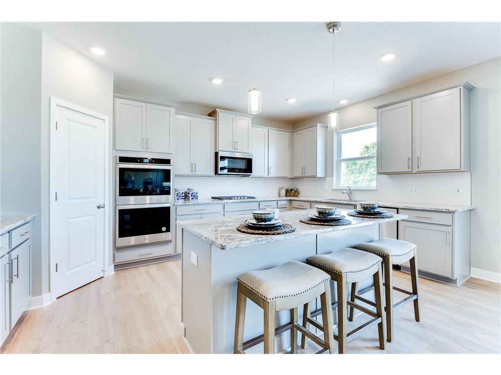3067 Sunflower Way NW Prior Lake MN 55372 6332165 image1