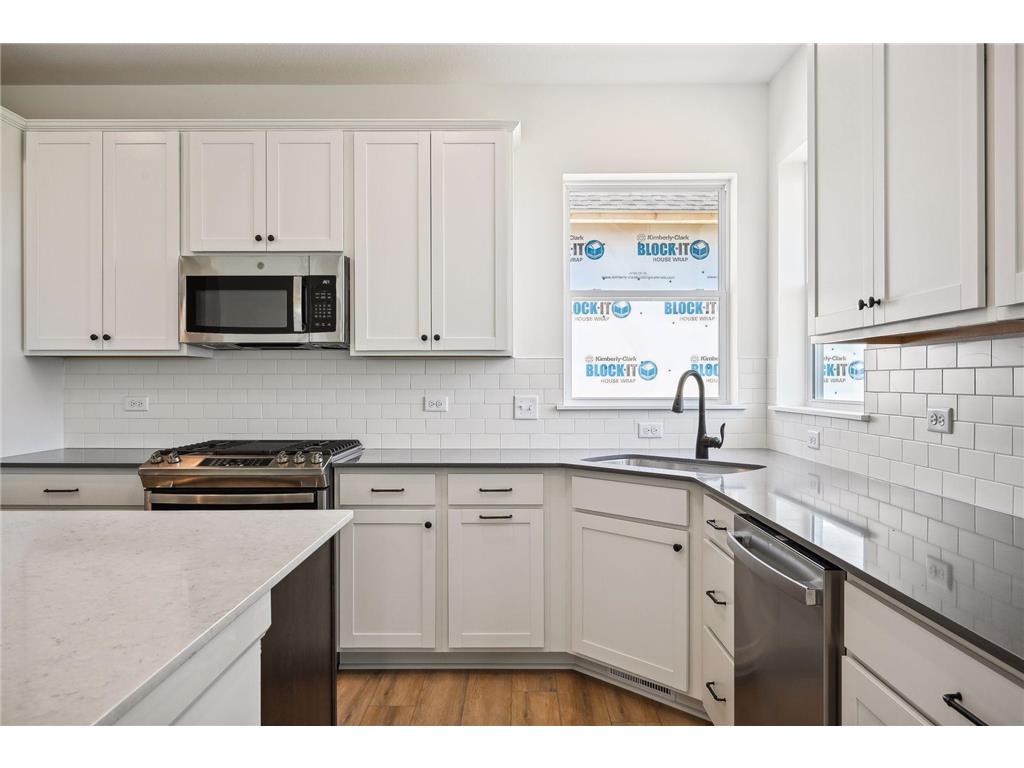 3067 Trinity Dr Shakopee MN 55379 7062627 image6
