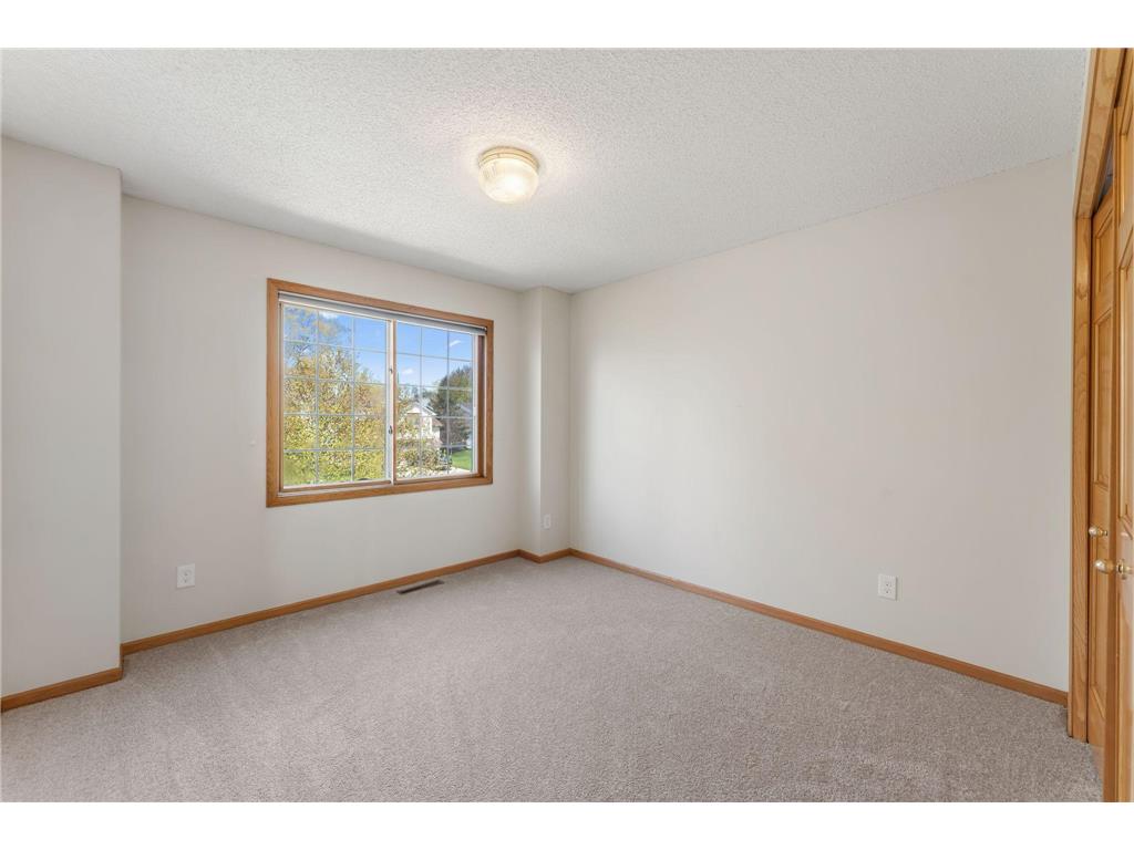 3069 Meadow Brook Drive Woodbury MN 55125 7067843 image34