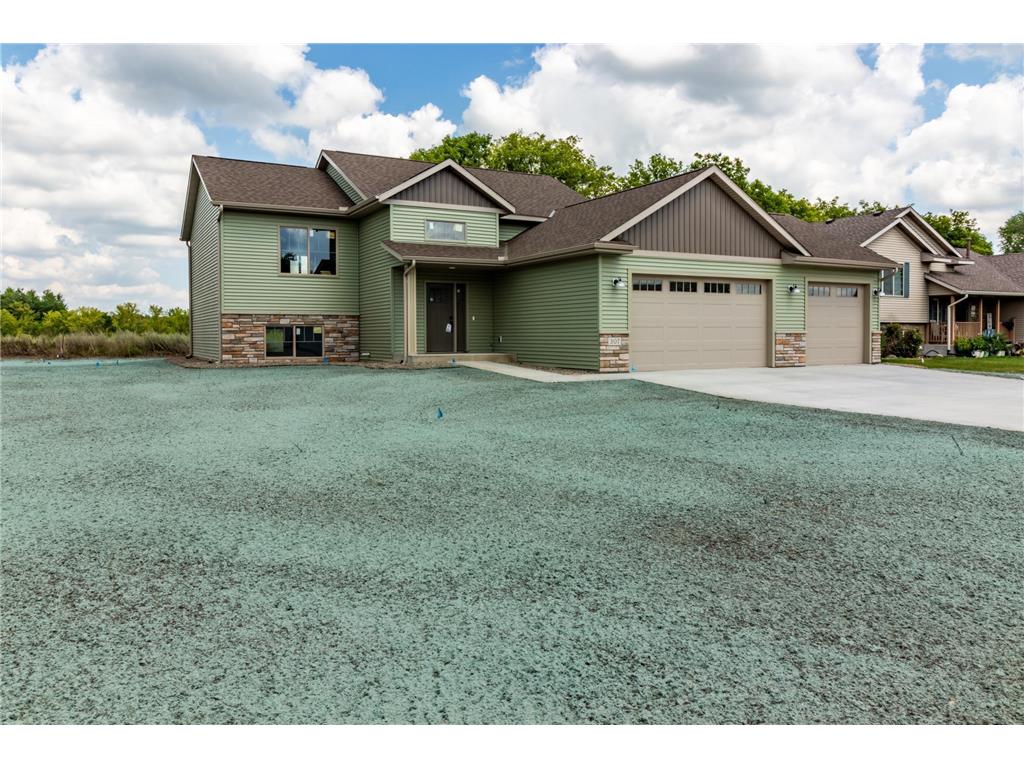 307 10th Street S Sartell MN 56377 6473708 image1