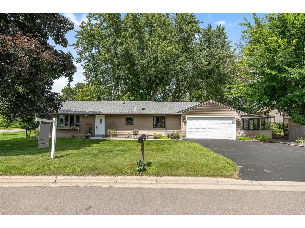 307 11th Avenue SE Forest Lake MN 55025 6760426 image1